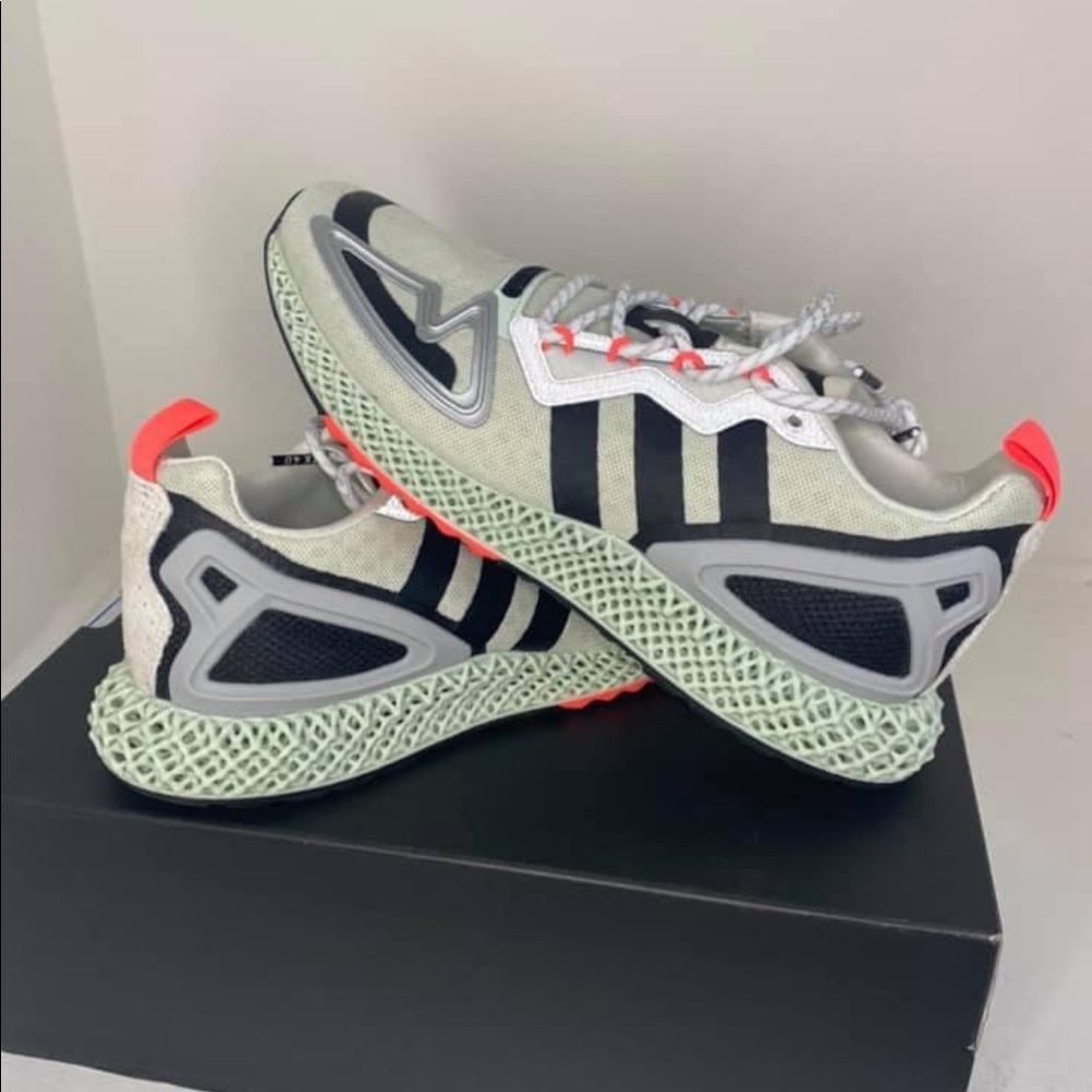Men’s 4D shoes